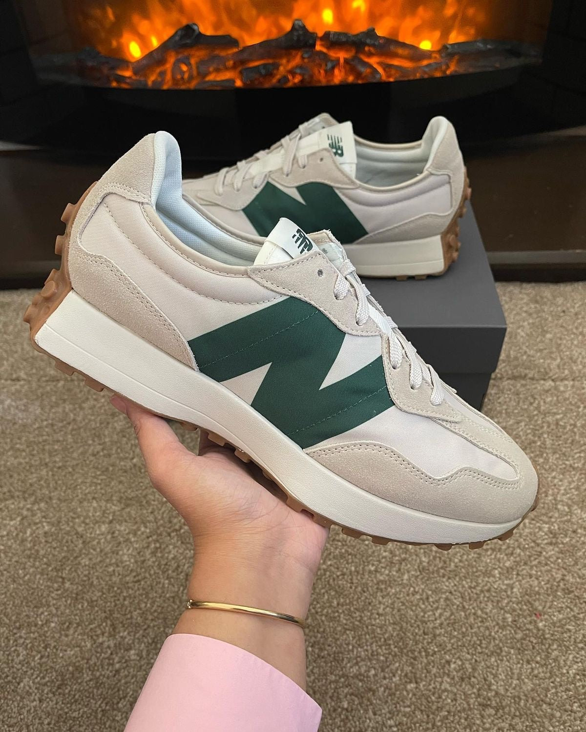 New Balance 327 Green